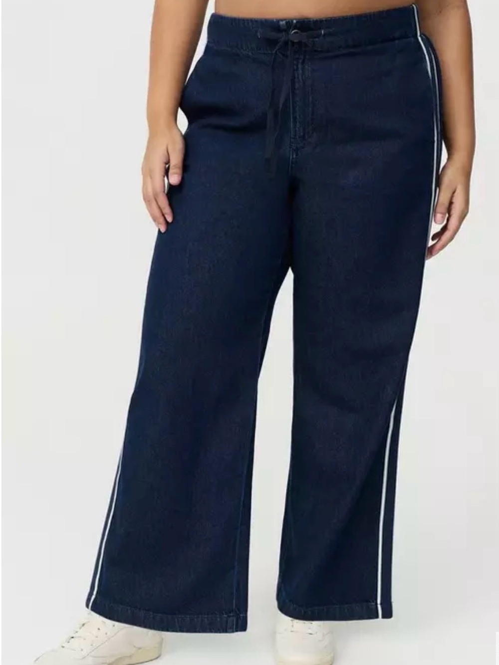 NWOT TORRID Mid-Rise Wide-Leg Jean SIZE 1X Tall